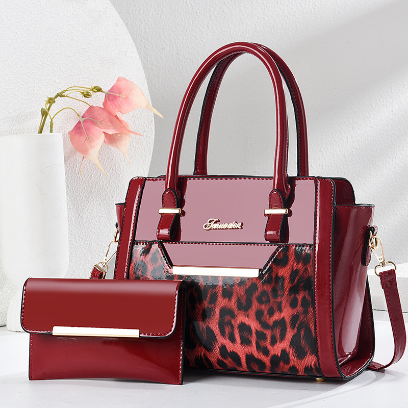 Ladies' Shiny Leather Design S - Interior Design Simple ulasan dan harga
