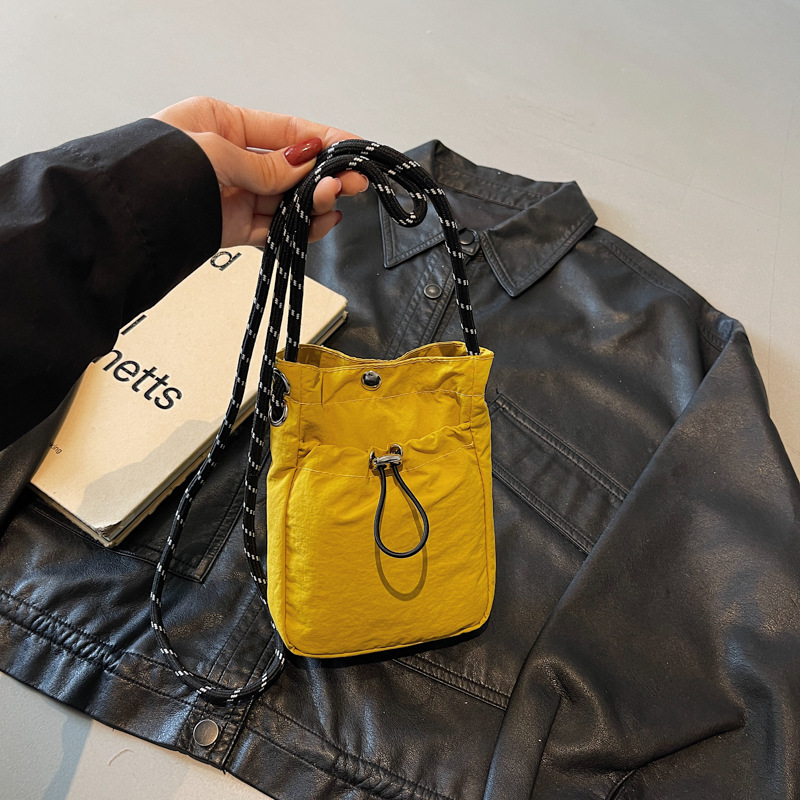 Niche Design Women's Bag Ins M - Interior Design Simple ulasan dan harga